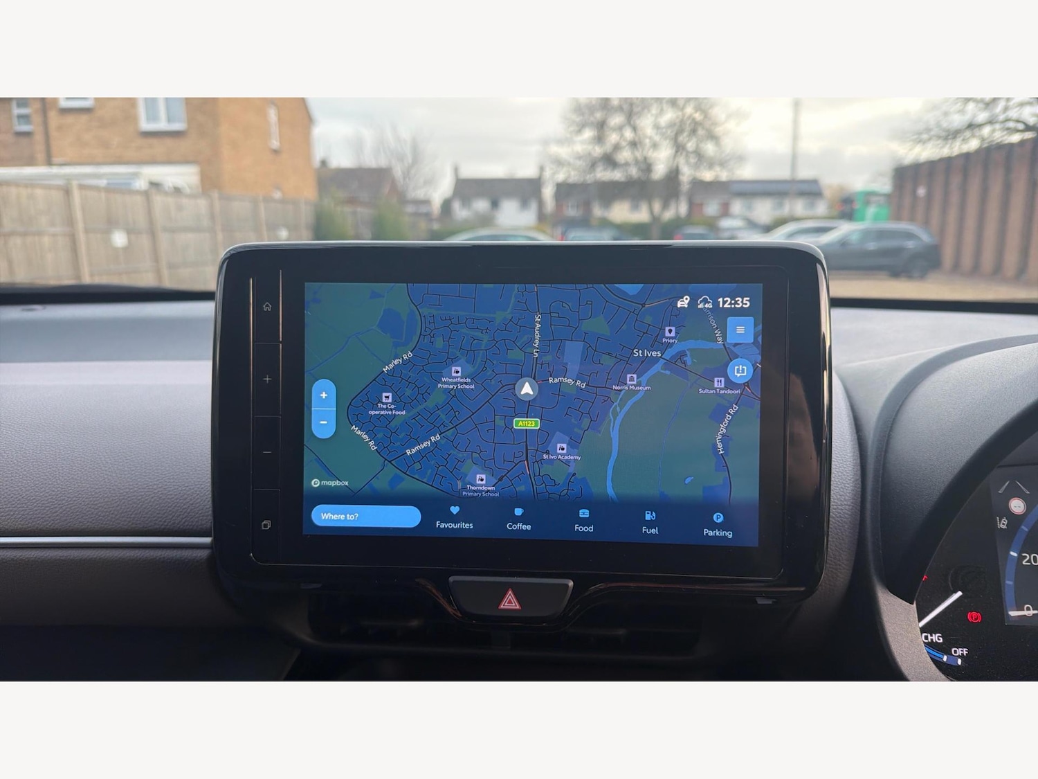 Used Toyota Yaris Cross 2024 for sale - 76942408: Photo 9