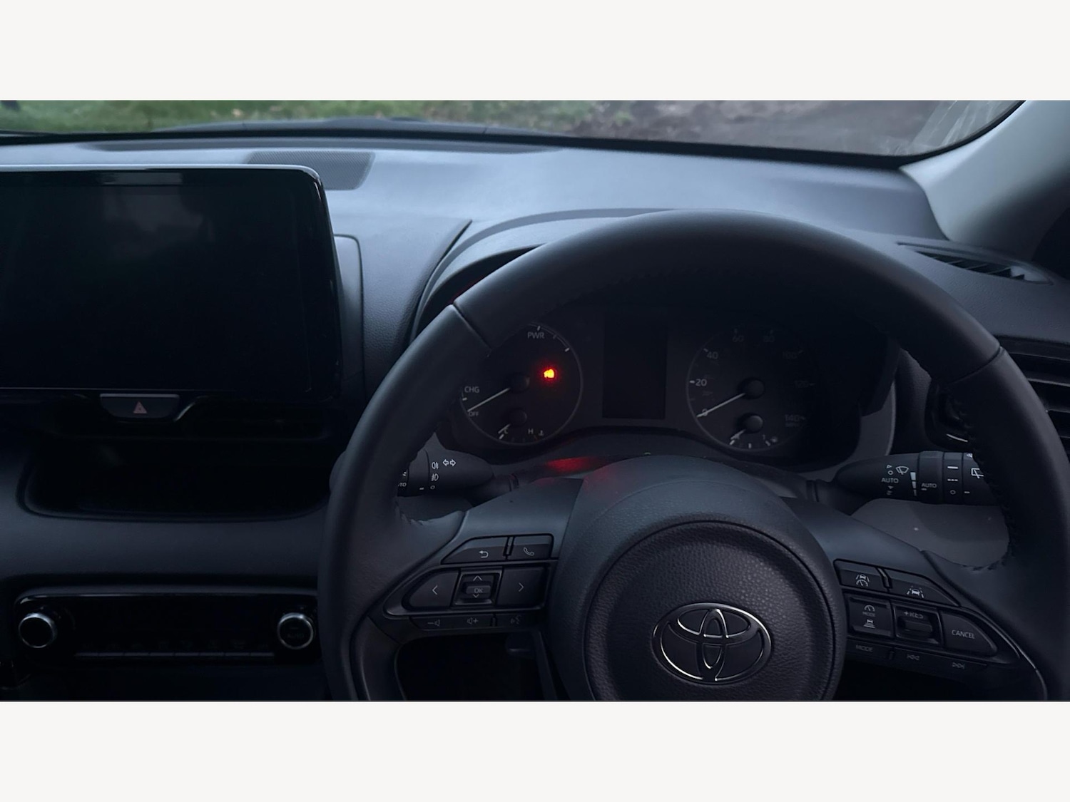 Used Toyota Yaris 2024 for sale - 76942516: Photo 10