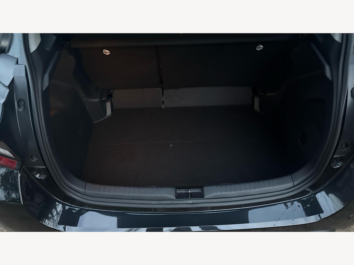 Used Toyota Yaris 2024 for sale - 76942516: Photo 16