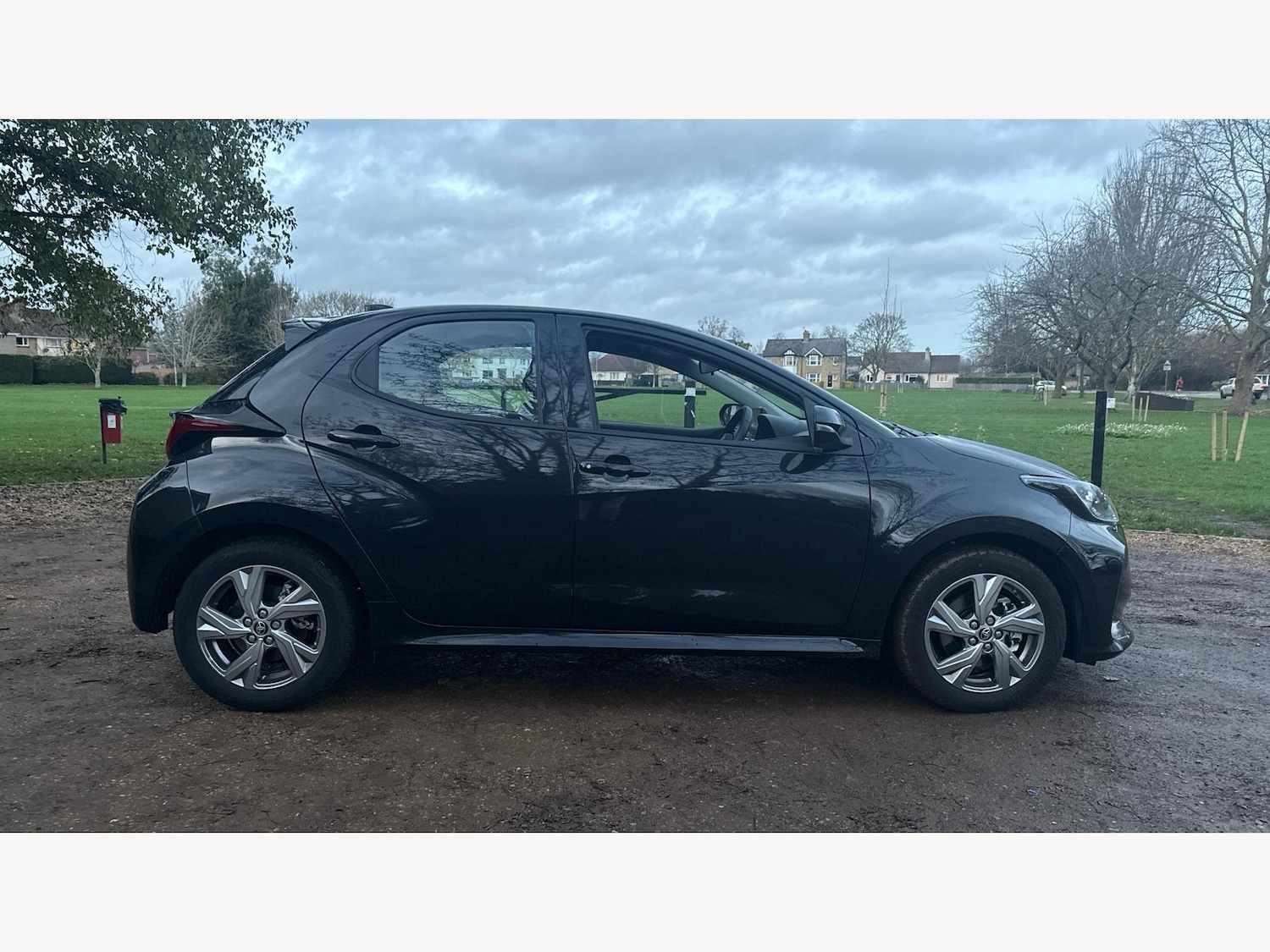 Used Toyota Yaris 2024 for sale - 76942516: Photo 18