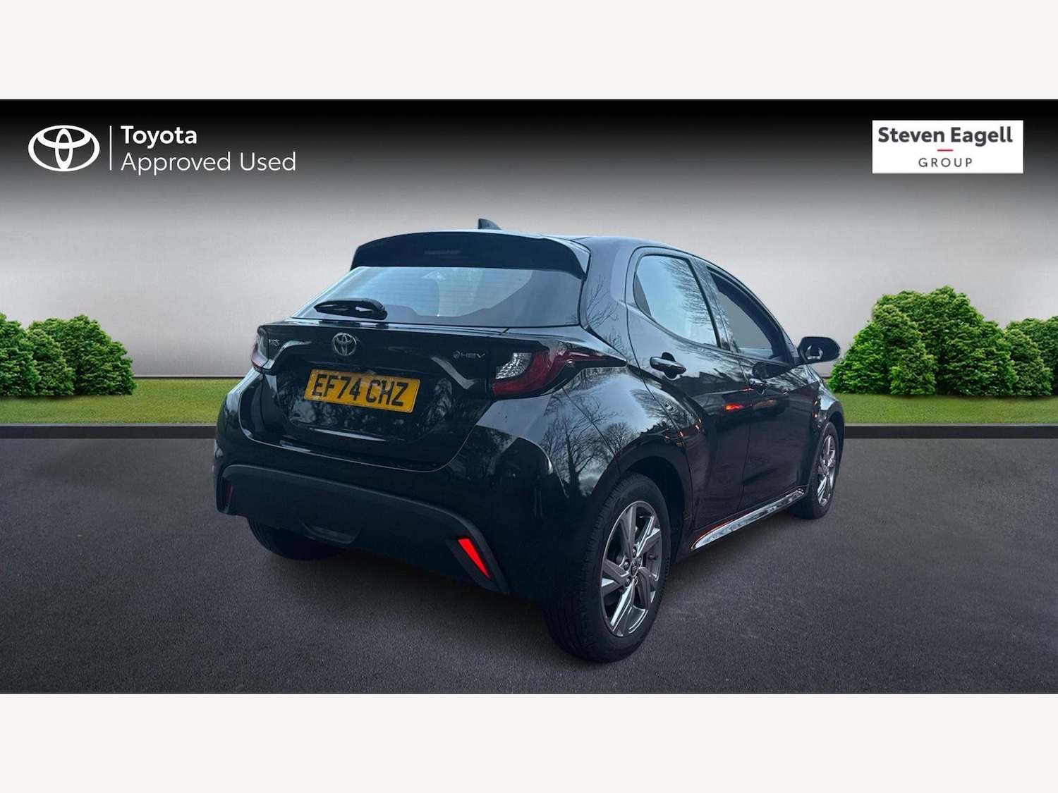 Used Toyota Yaris 2024 for sale - 76942516: Photo 2