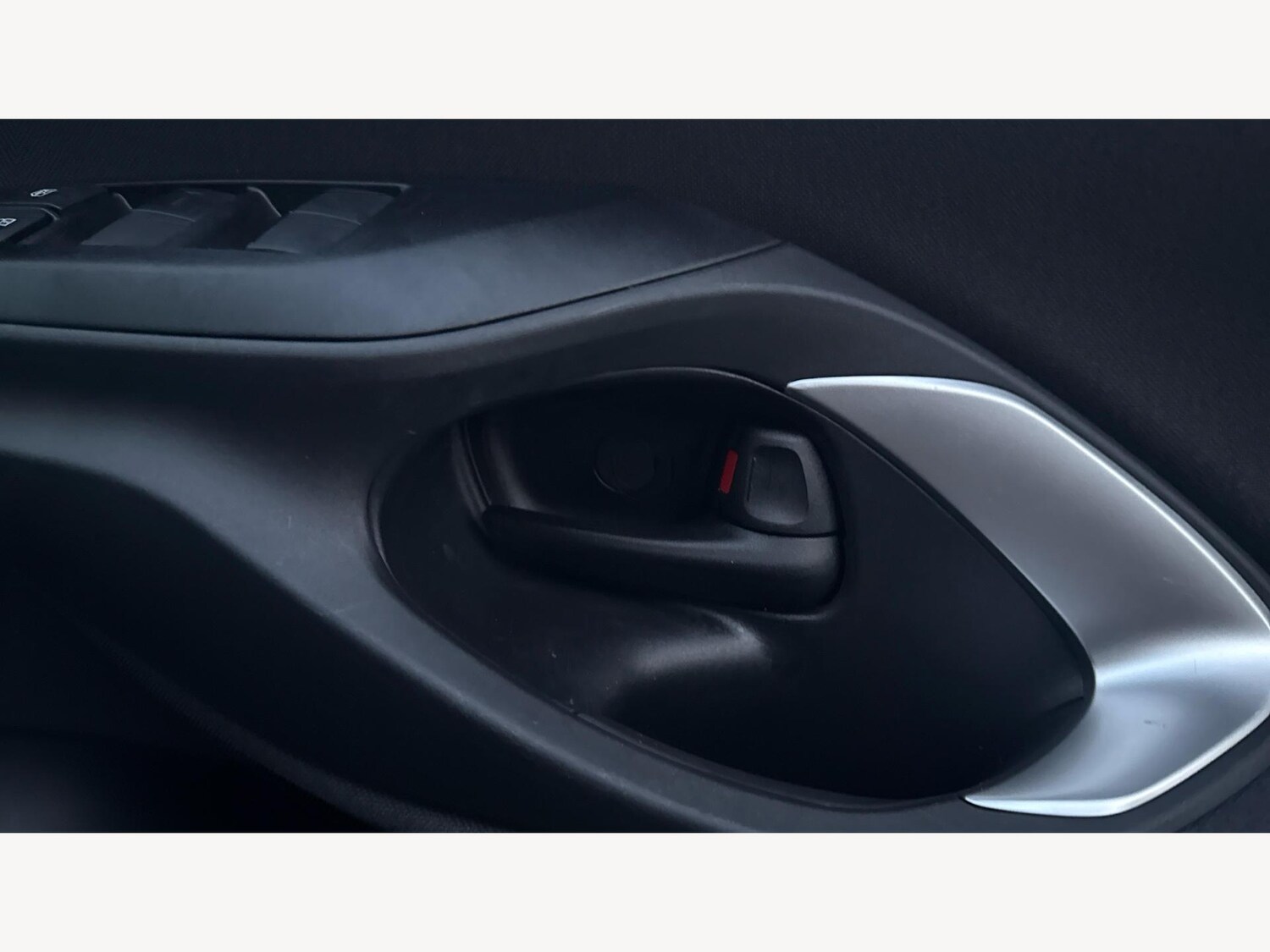 Used Toyota Yaris 2024 for sale - 76942516: Photo 30