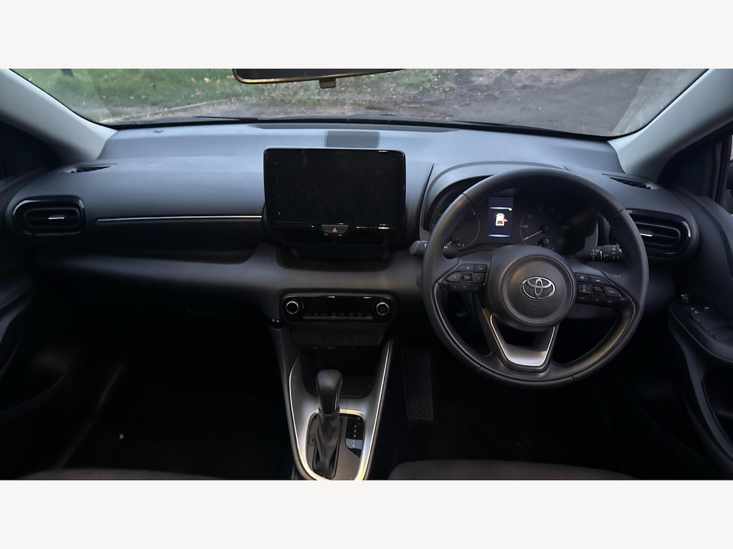 Used Toyota Yaris 2024 for sale - 76942516: Photo 7