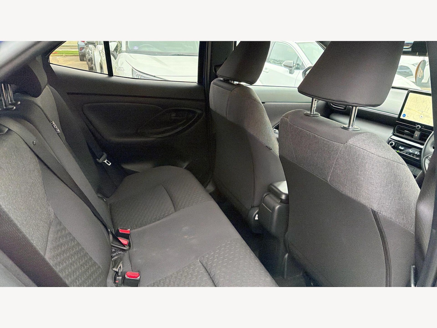 Used Toyota Yaris Cross 2024 for sale - 77612702: Photo 14