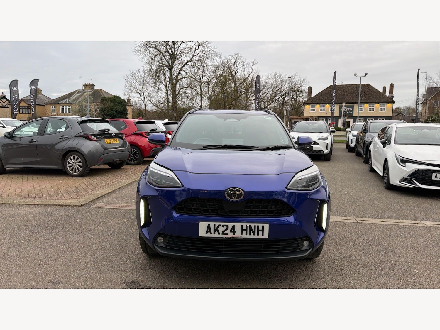 Used Toyota Yaris Cross 2024 for sale - 77612702: Photo 17