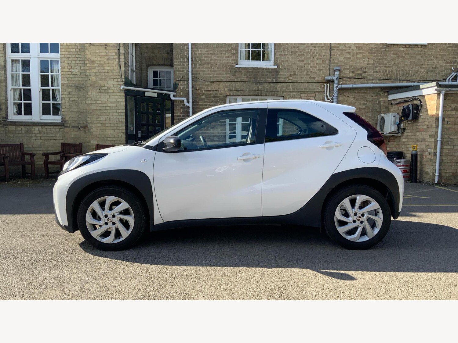 Used Toyota Aygo X 2022 for sale - 75978854: Photo 19