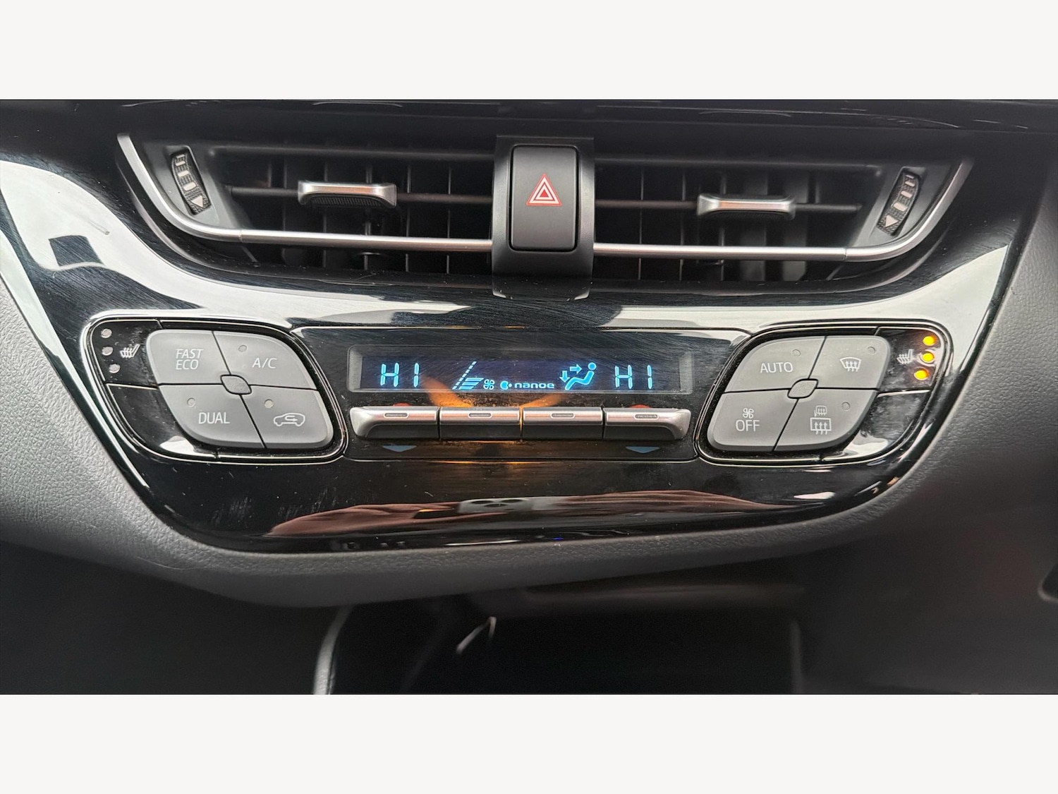 Used Toyota C-HR 2022 for sale - 76607439: Photo 26