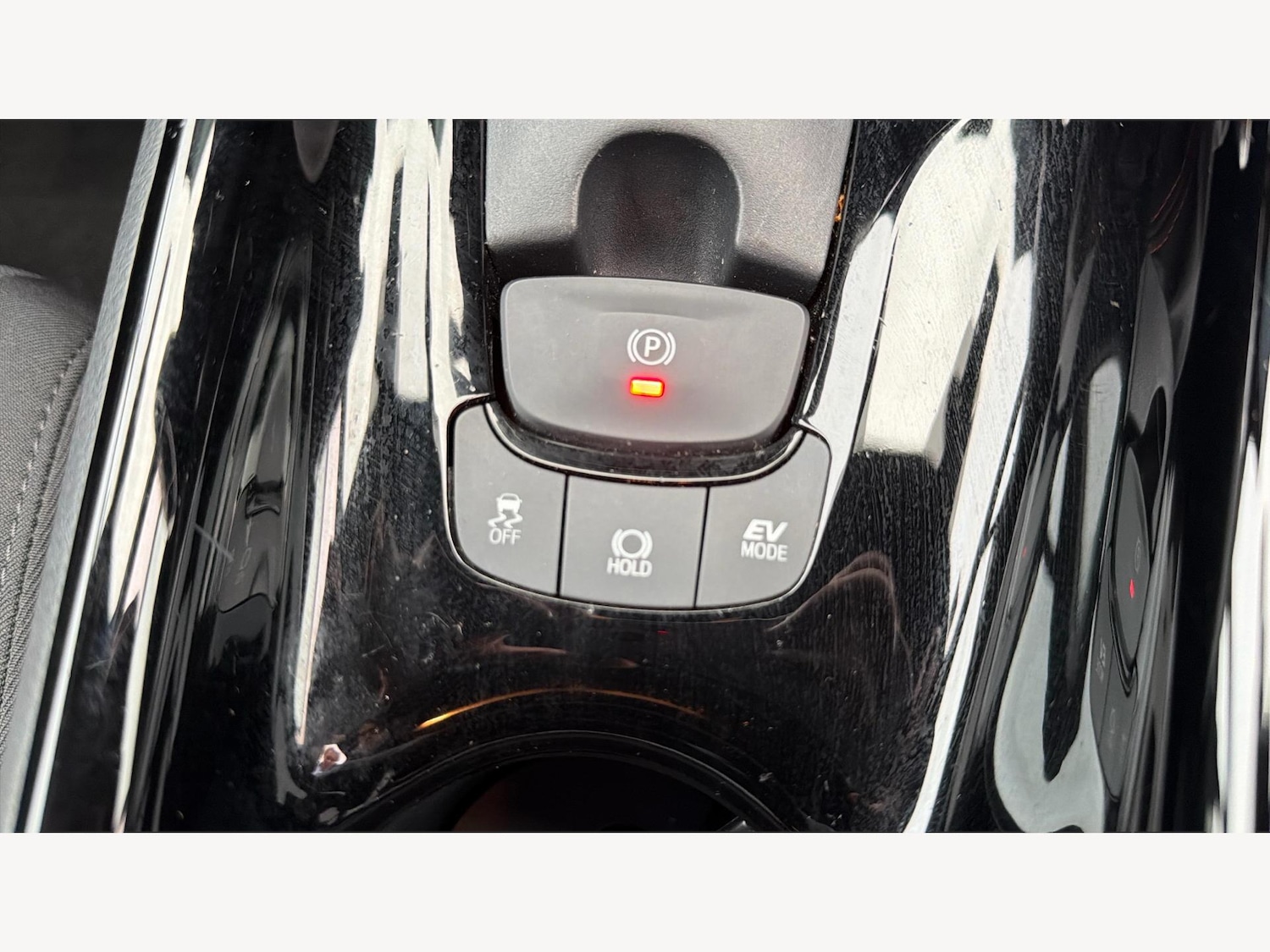 Used Toyota C-HR 2022 for sale - 76607439: Photo 28