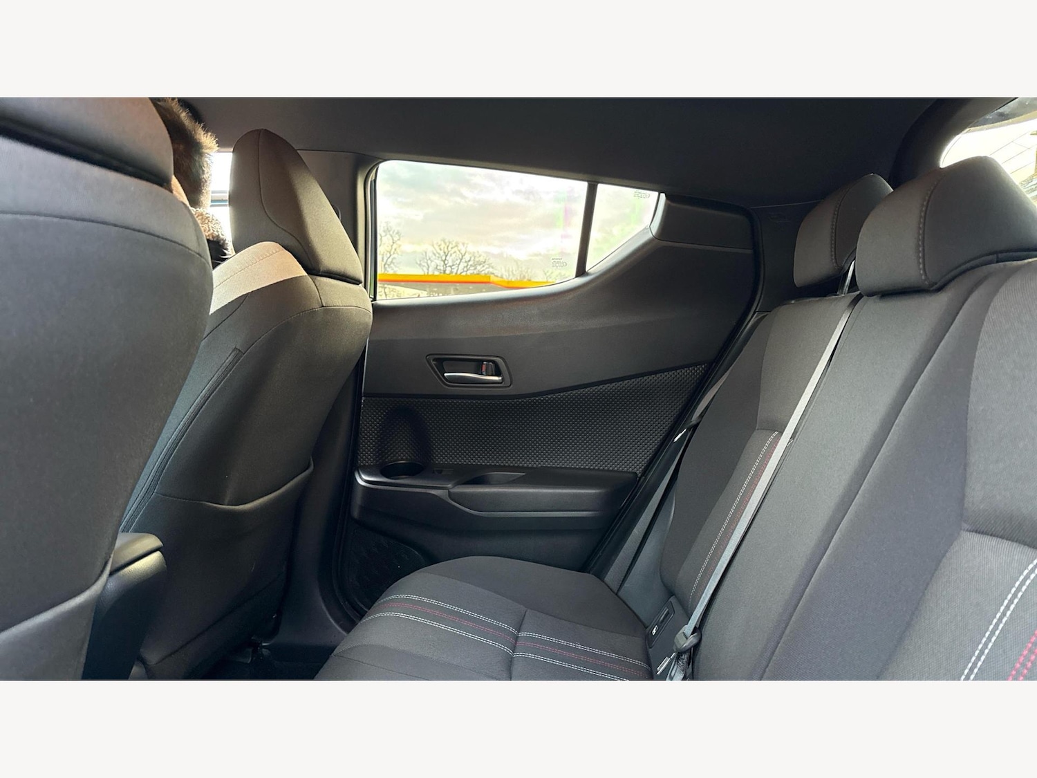 Used Toyota C-HR 2023 for sale - 77254612: Photo 15