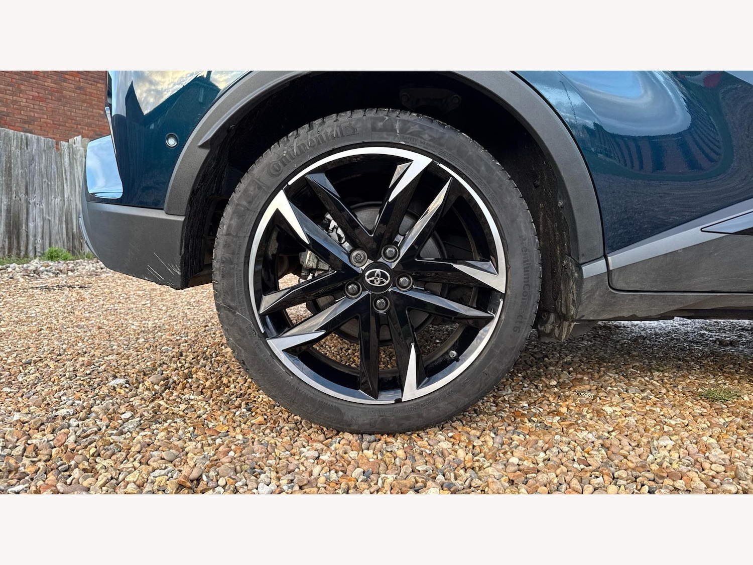 Used Toyota C-HR 2023 for sale - 77254612: Photo 20