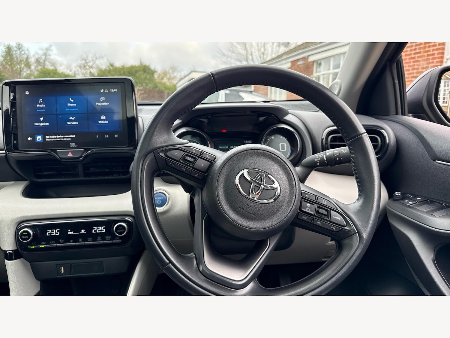 Used Toyota Yaris 2023 for sale - 77574793: Photo 10