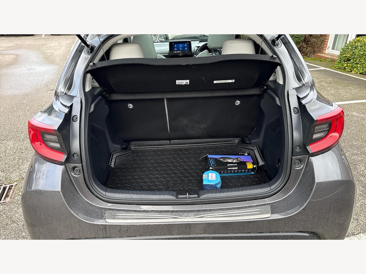 Used Toyota Yaris 2023 for sale - 77574793: Photo 16