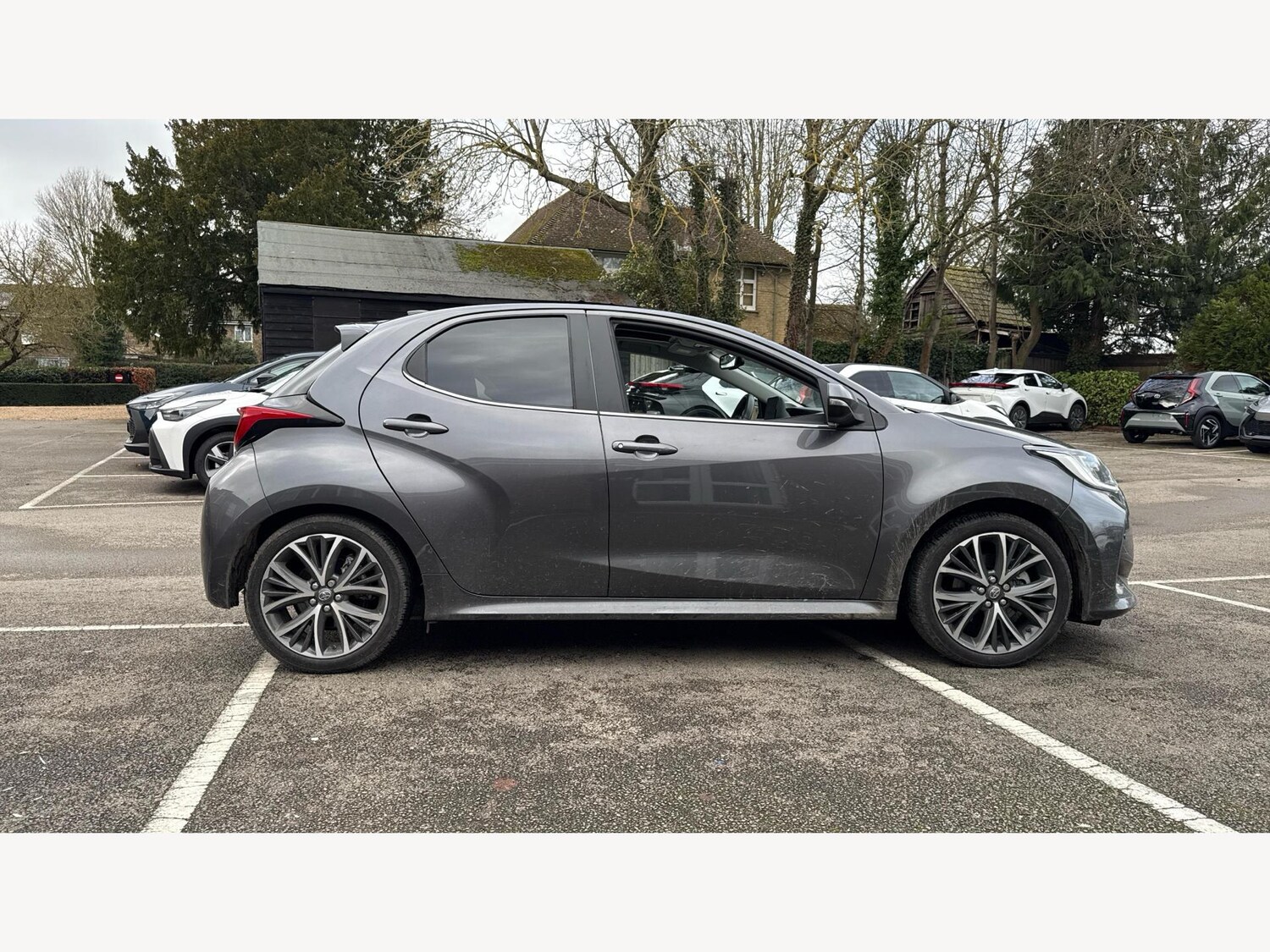 Used Toyota Yaris 2023 for sale - 77574793: Photo 18