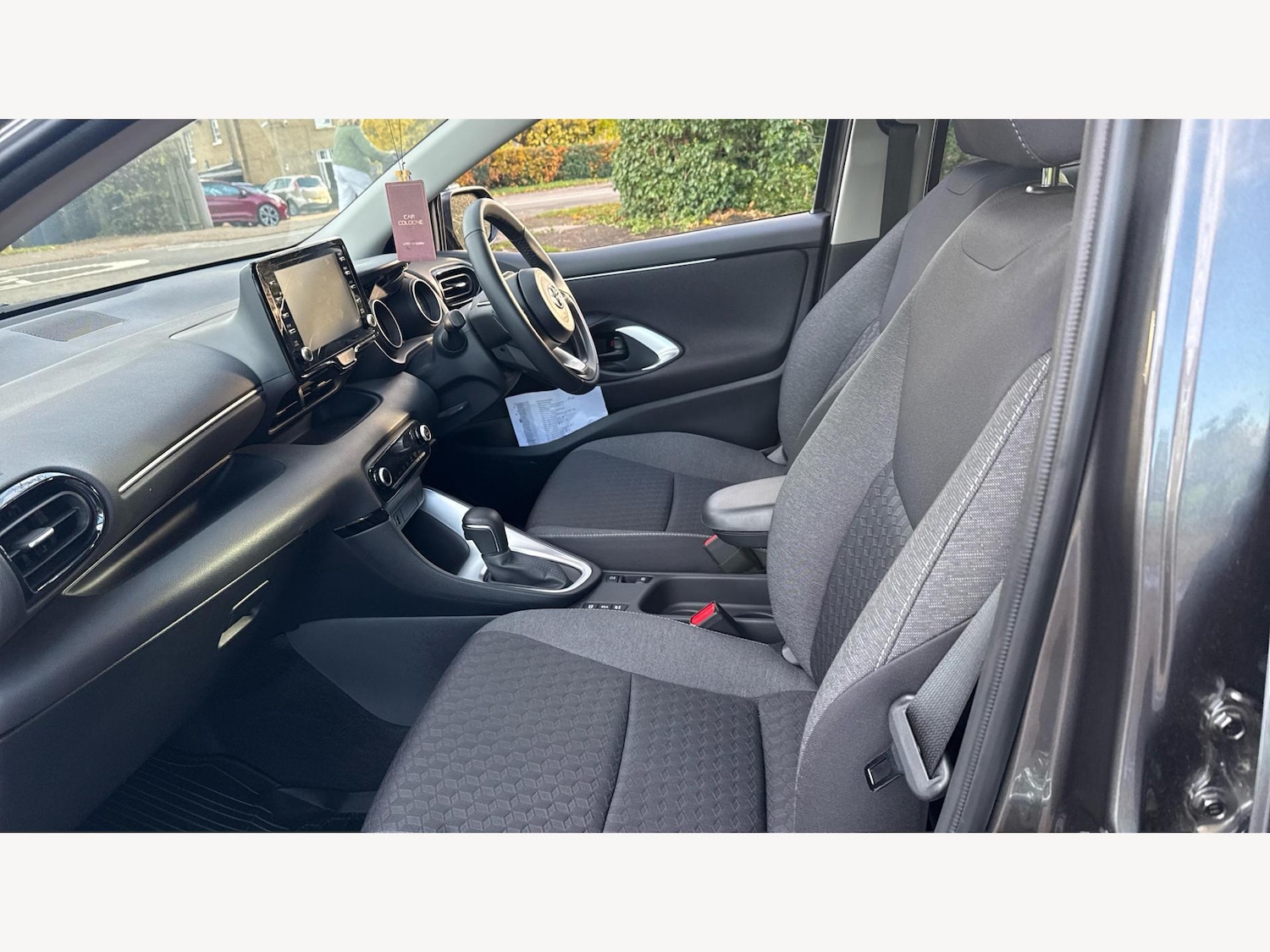 Used Toyota Yaris 2023 for sale - 76499004: Photo 12