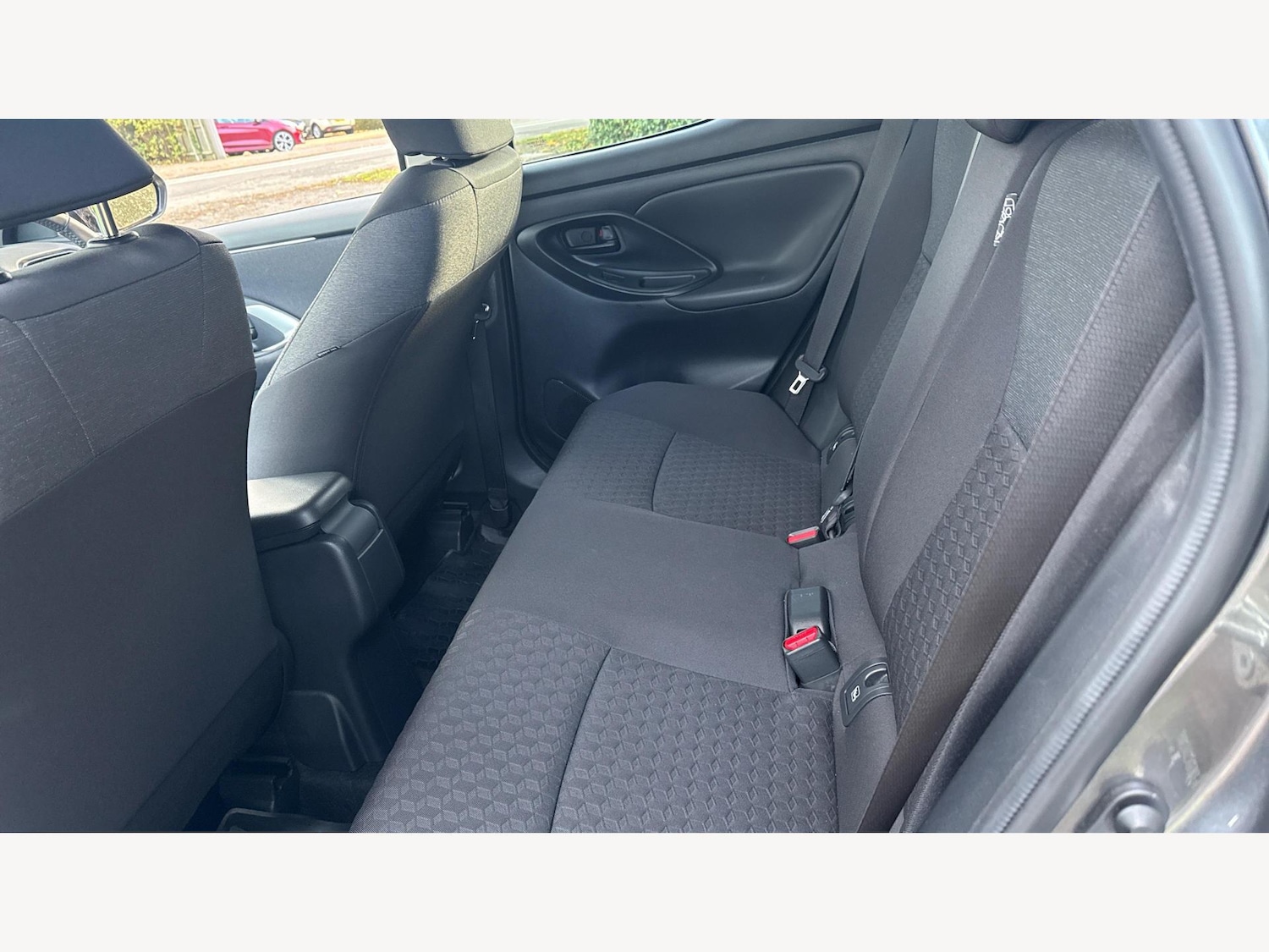Used Toyota Yaris 2023 for sale - 76499004: Photo 15