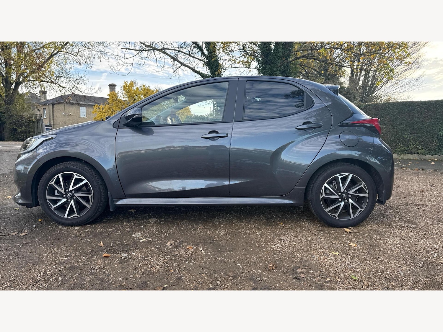 Used Toyota Yaris 2023 for sale - 76499004: Photo 19