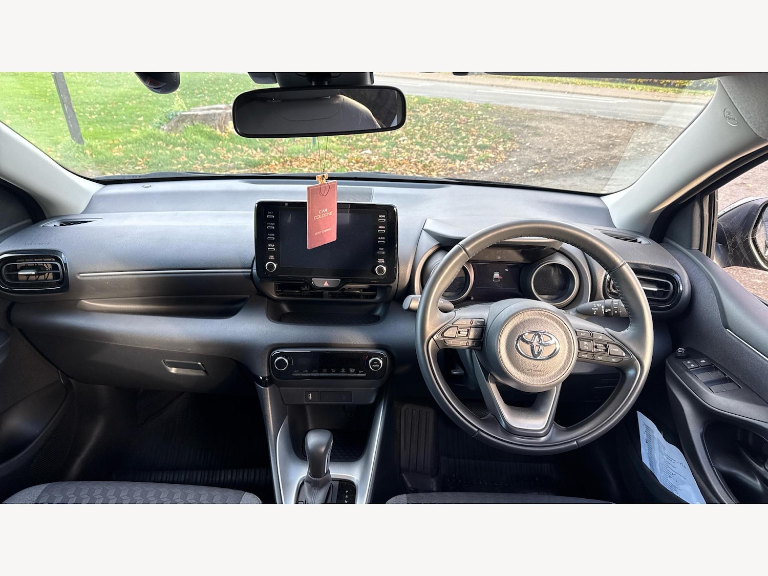 Used Toyota Yaris 2023 for sale - 76499004: Photo 7