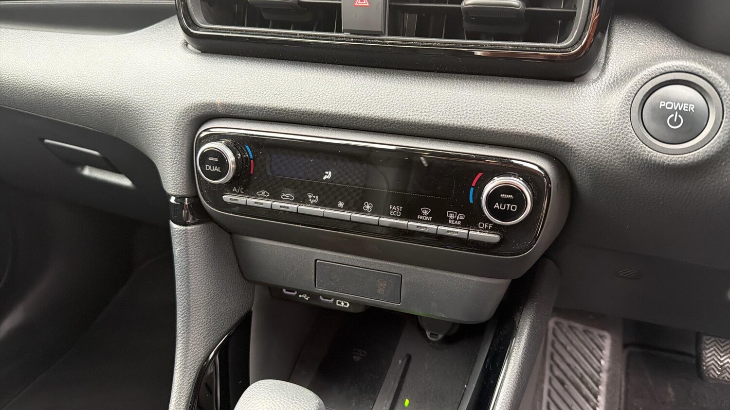 Used Toyota Yaris 2024 for sale - 77387154: Photo 33