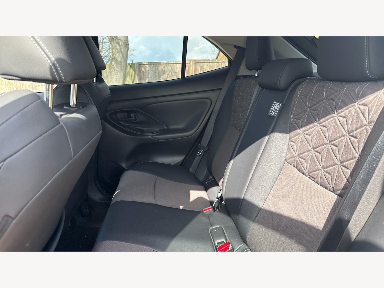 Used Toyota Yaris Cross 2024 for sale - 78072293: Photo 15