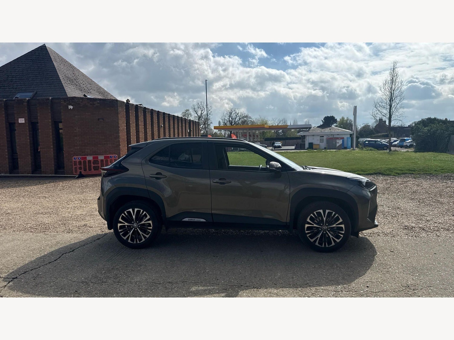 Used Toyota Yaris Cross 2024 for sale - 78072293: Photo 18