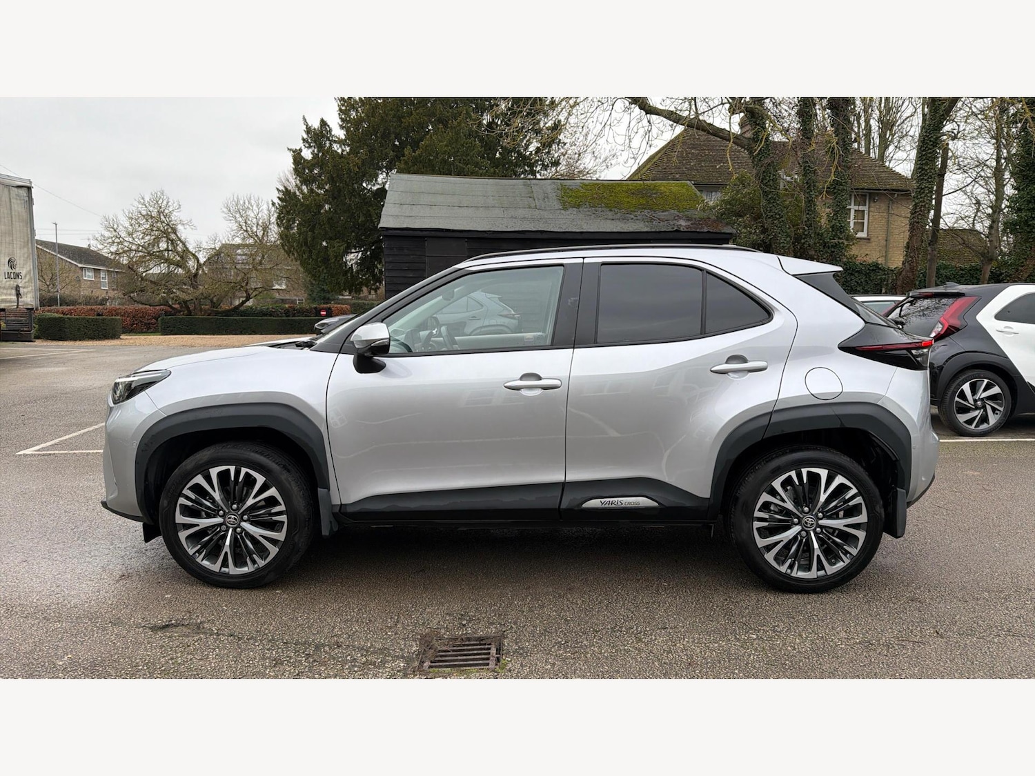 Used Toyota Yaris Cross 2023 for sale - 77057284: Photo 19