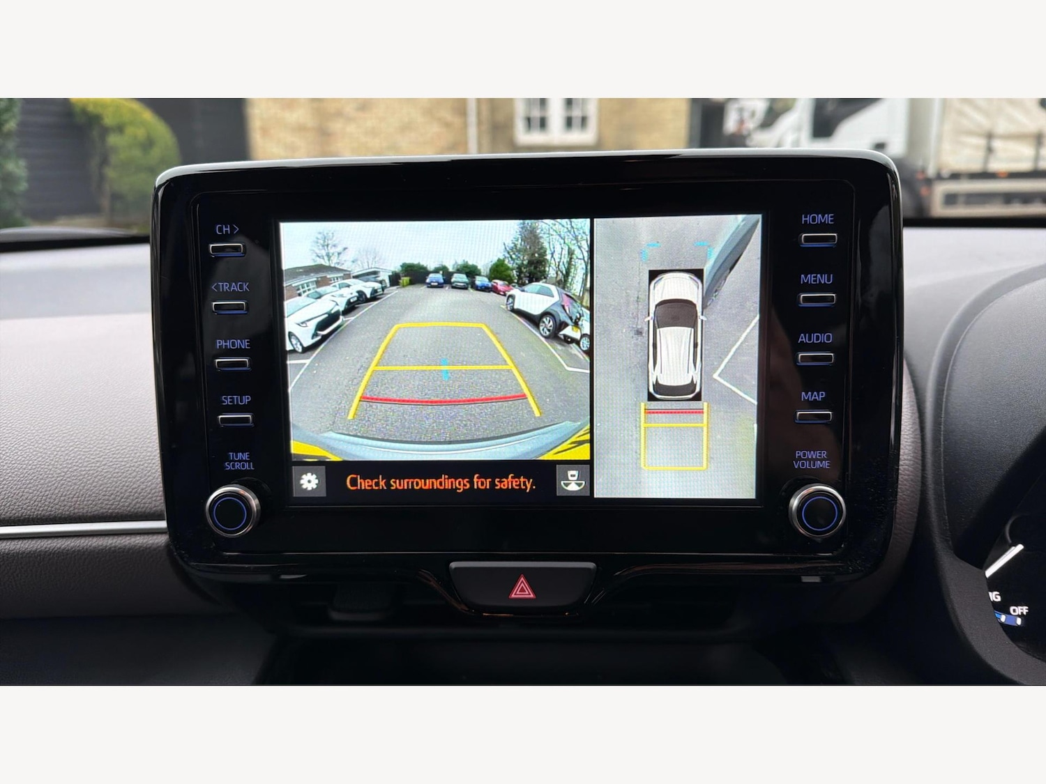 Used Toyota Yaris Cross 2023 for sale - 77057284: Photo 27