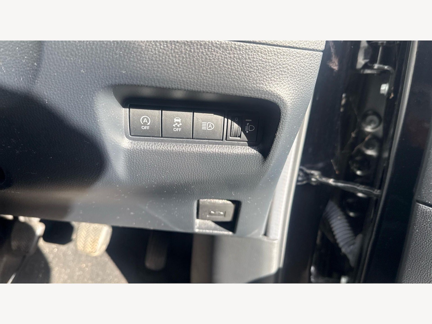 Used Toyota Aygo X for sale - 77925320: Photo 30