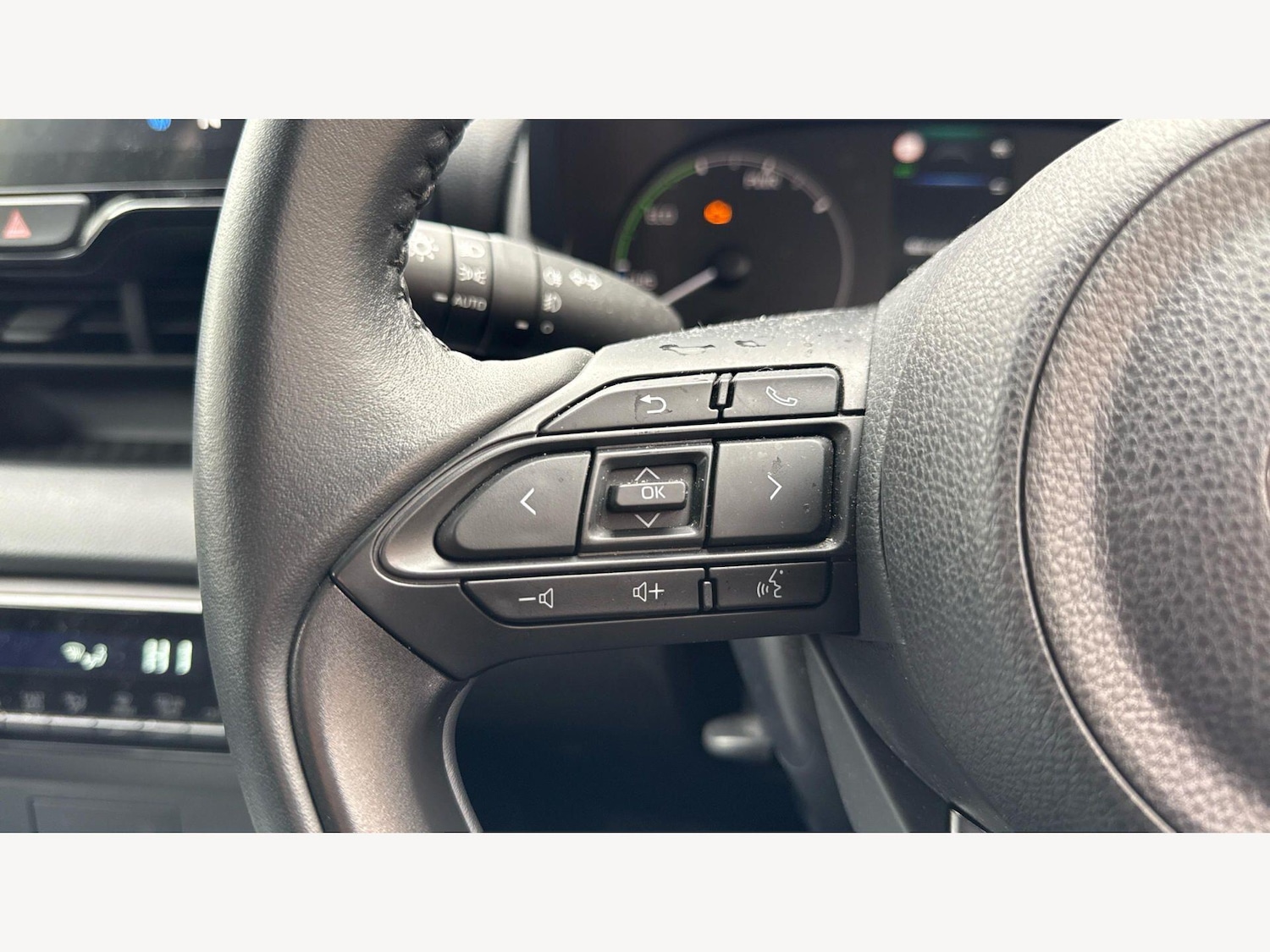 Used Toyota Yaris for sale - 77925860: Photo 23