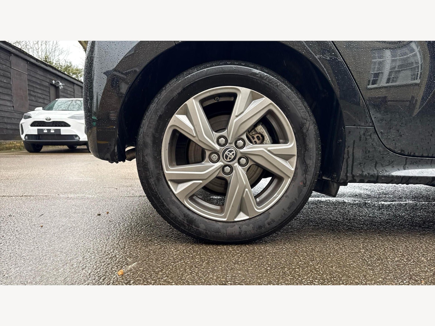 Used Toyota Yaris for sale - 77925860: Photo 30