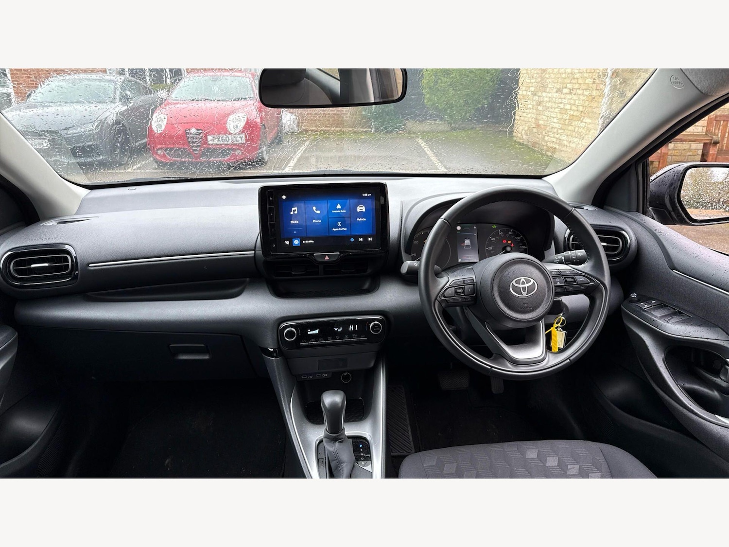 Used Toyota Yaris for sale - 77925860: Photo 7