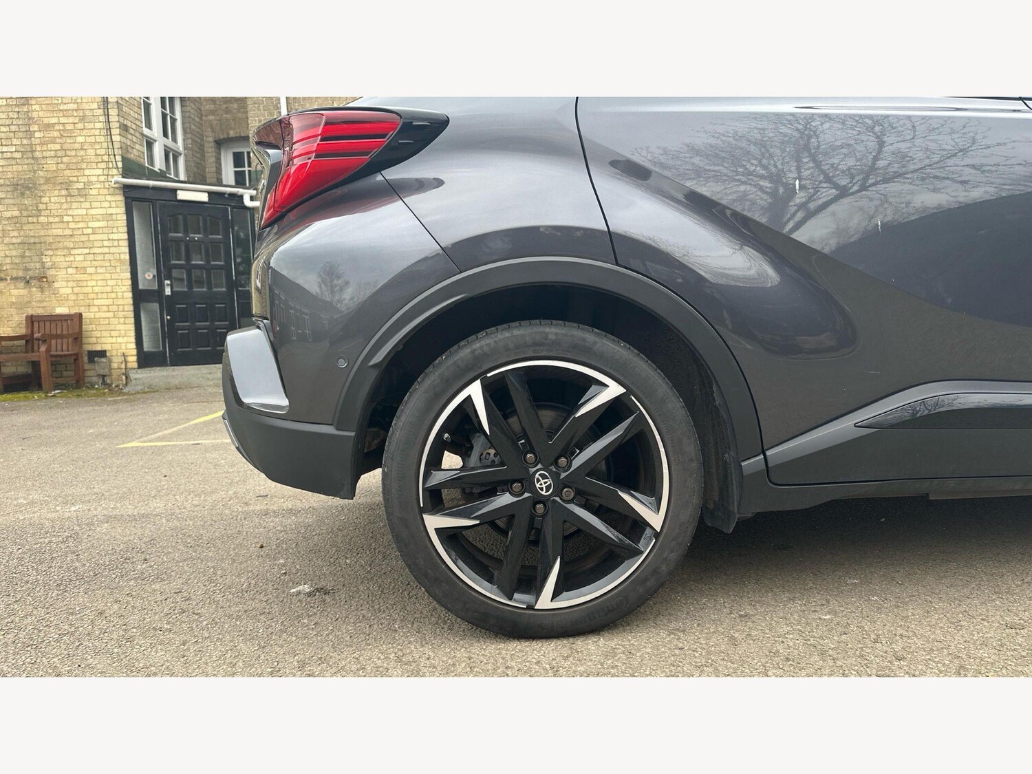 Used Toyota C-HR for sale - 77882106: Photo 20