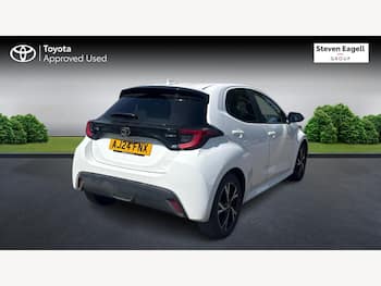 Used Toyota Yaris 2024 for sale - 79645165: Photo