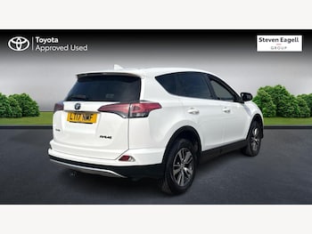 Used Toyota RAV4 2017 for sale - 79317338: Photo