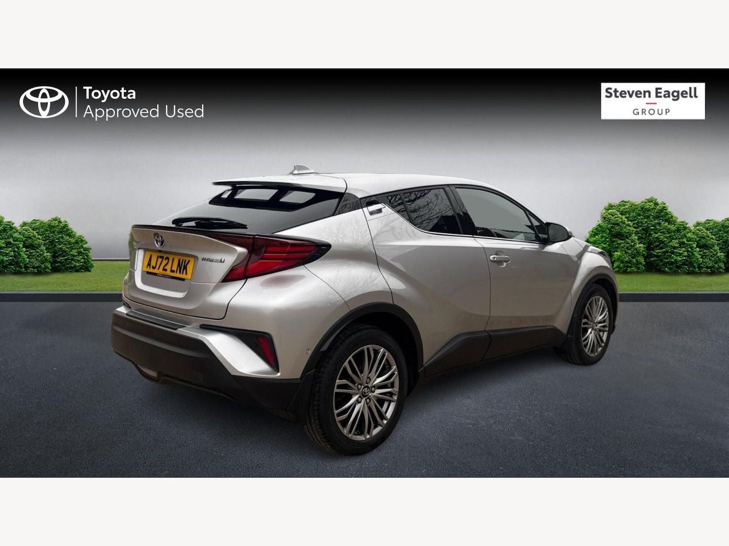 Used Toyota C-HR 2023 for sale - 77925890: Photo 2