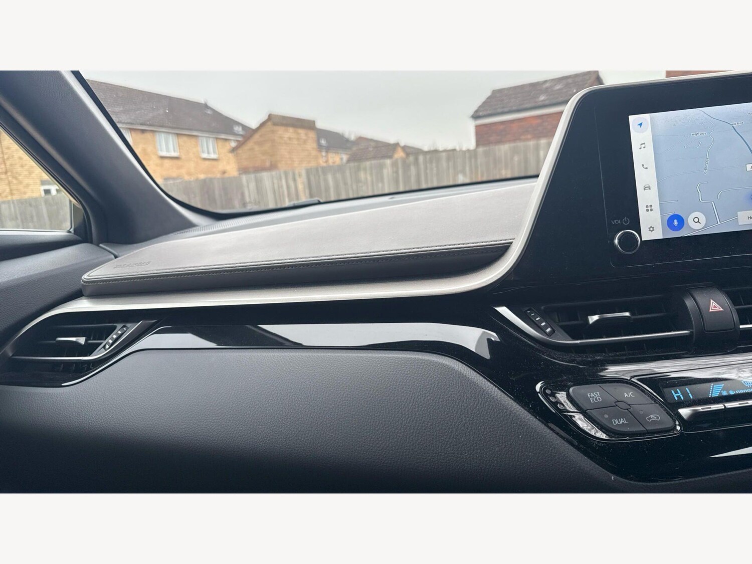 Used Toyota C-HR 2023 for sale - 77925890: Photo 25