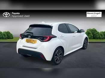 Used Toyota Yaris 2022 for sale - 75669907: Photo