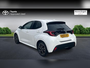 Used Toyota Yaris 2022 for sale - 75669907: Photo