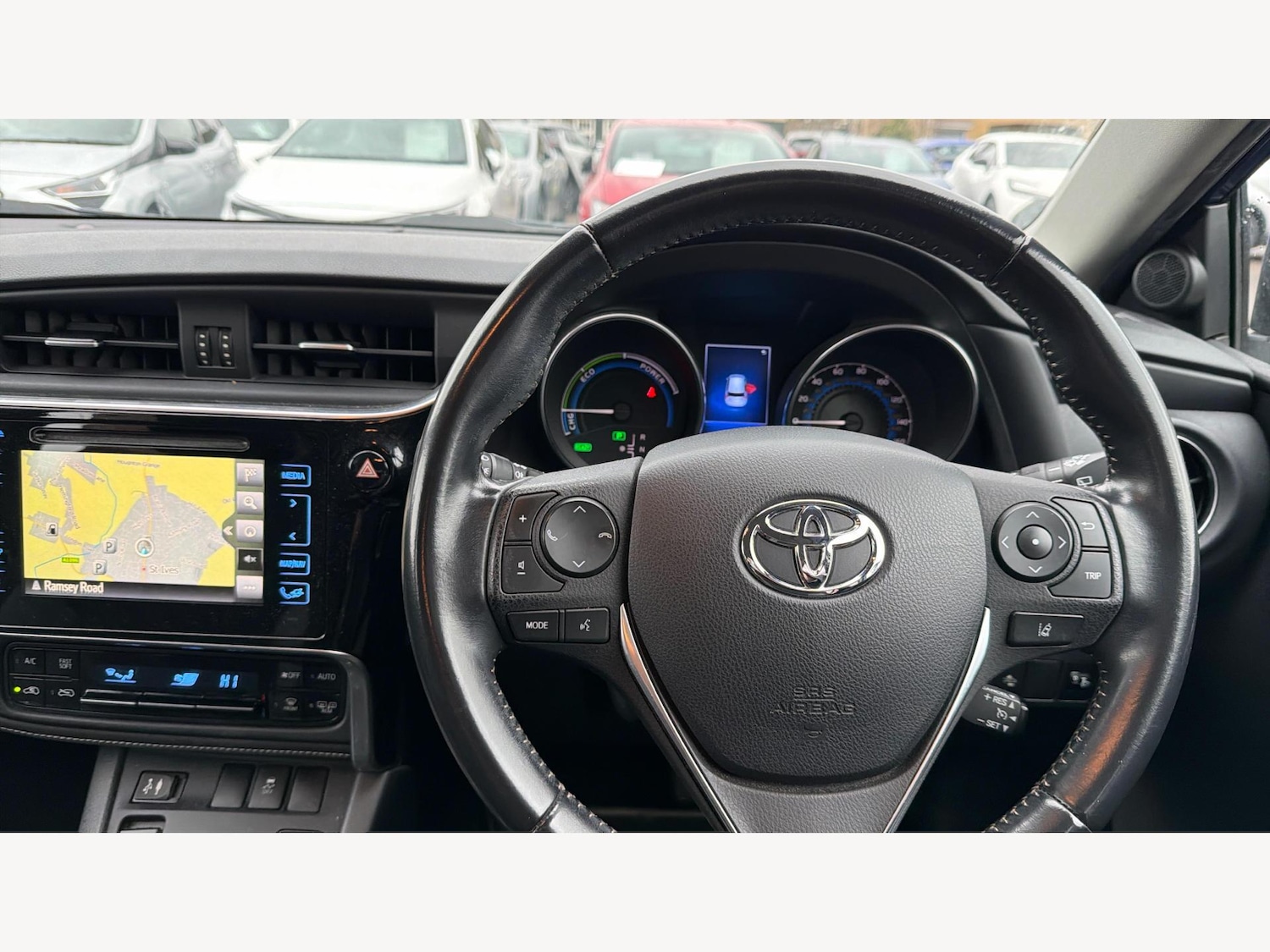 Used Toyota Auris 2018 for sale - 77320512: Photo 10