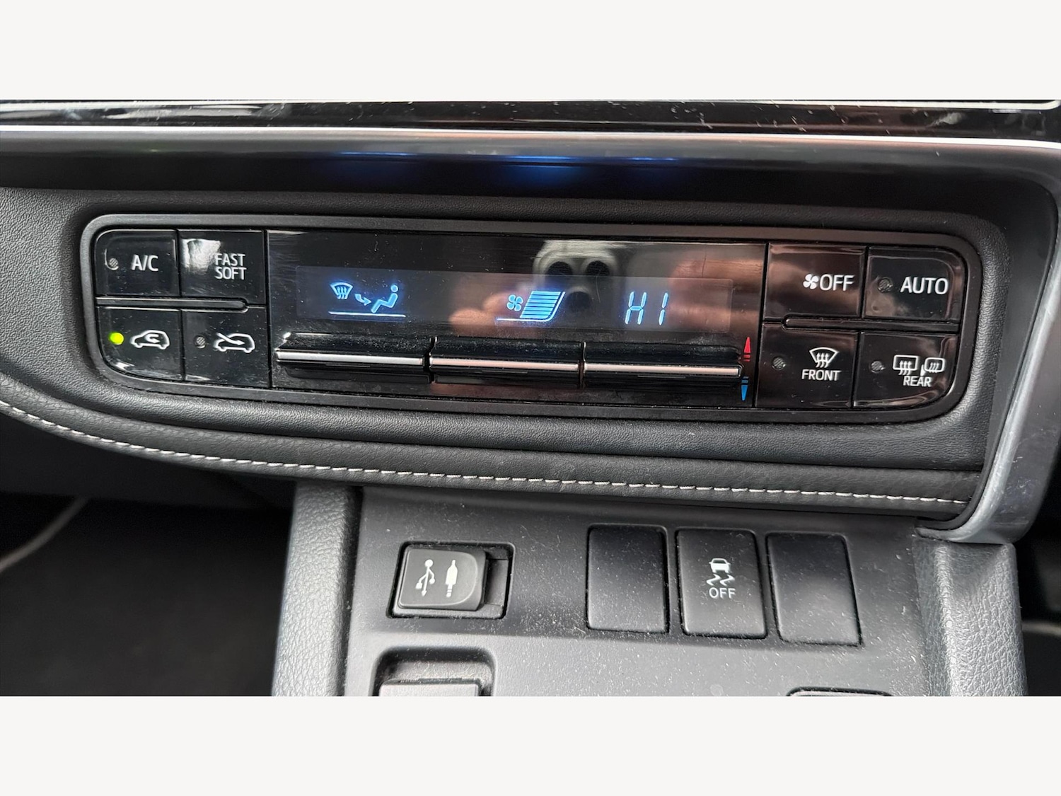 Used Toyota Auris 2018 for sale - 77320512: Photo 27