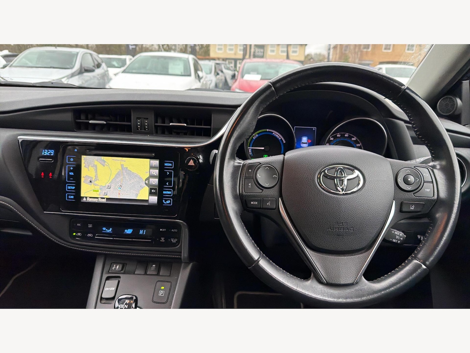 Used Toyota Auris 2018 for sale - 77320512: Photo 8
