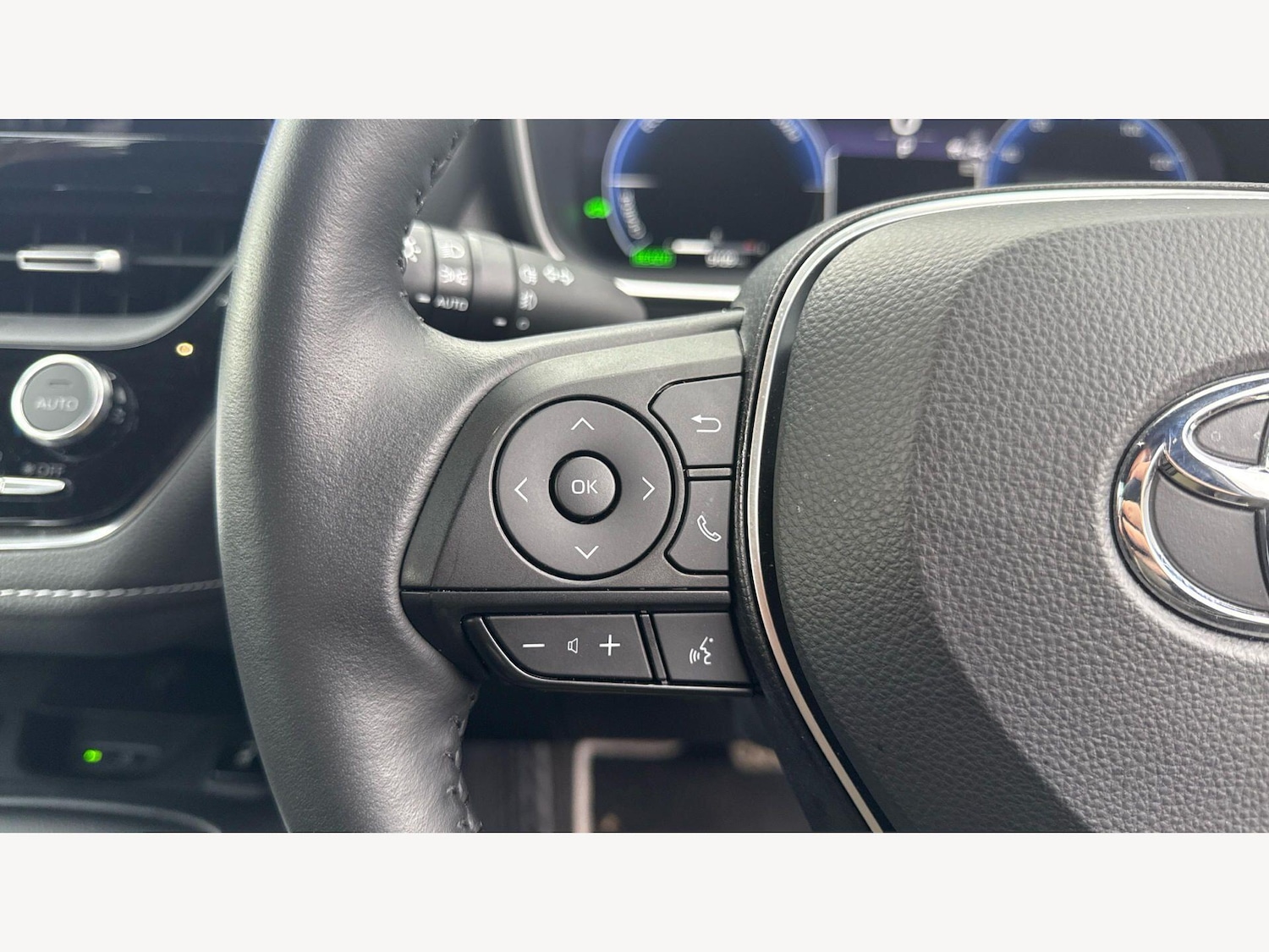 Used Toyota Corolla 2024 for sale - 77940356: Photo 29