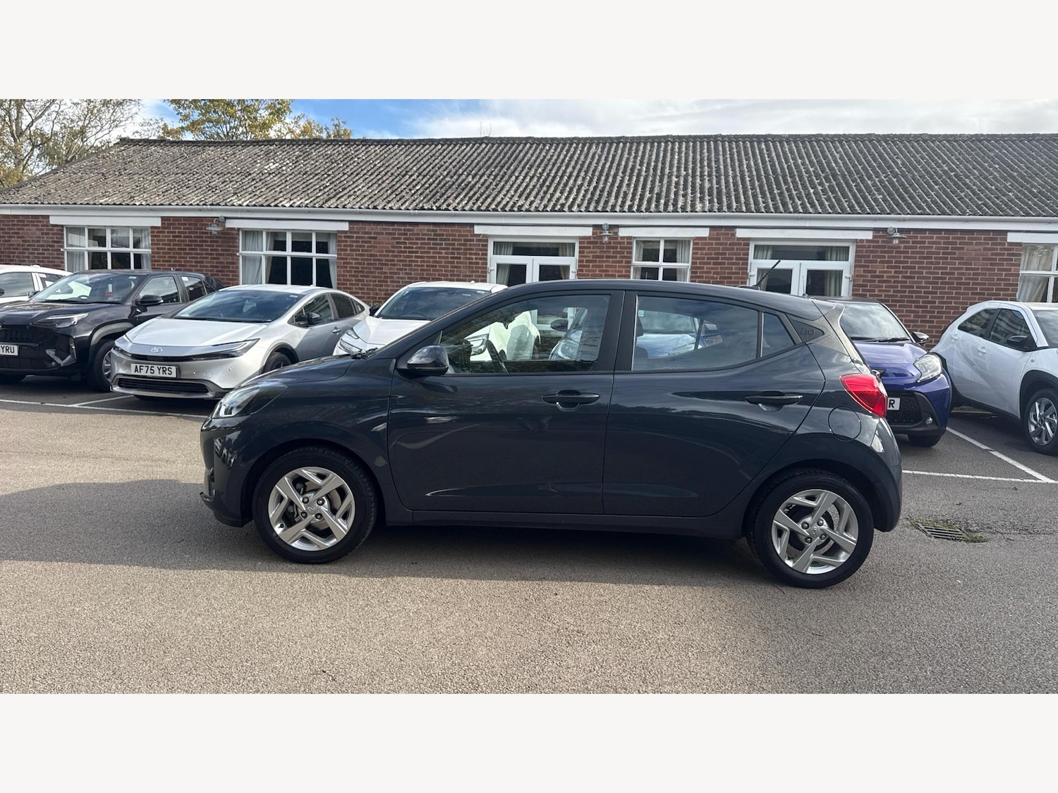 Used Hyundai i10 2023 for sale - 76399317: Photo 19