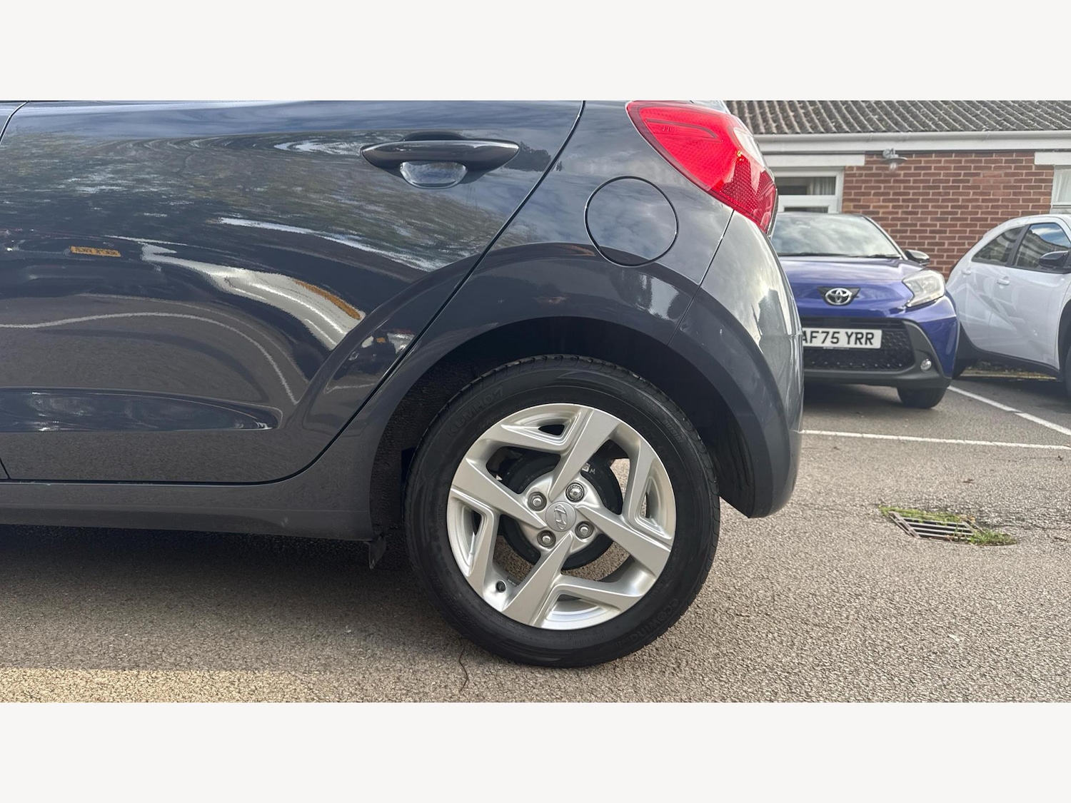 Used Hyundai i10 2023 for sale - 76399317: Photo 20