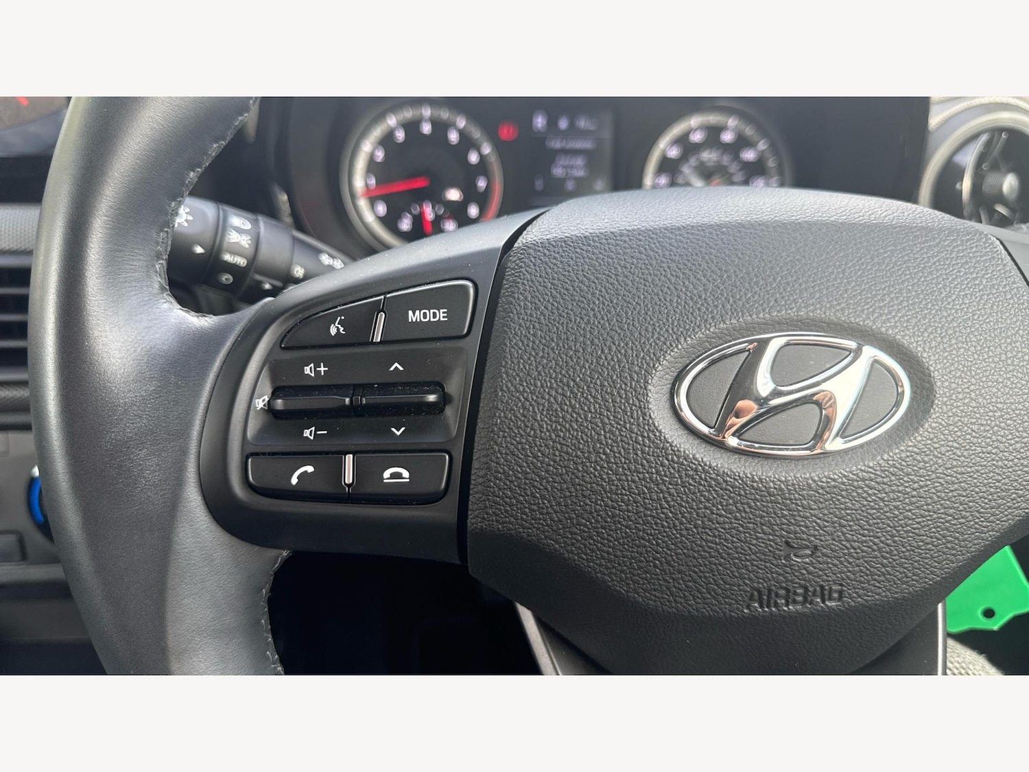 Used Hyundai i10 2023 for sale - 76399317: Photo 24