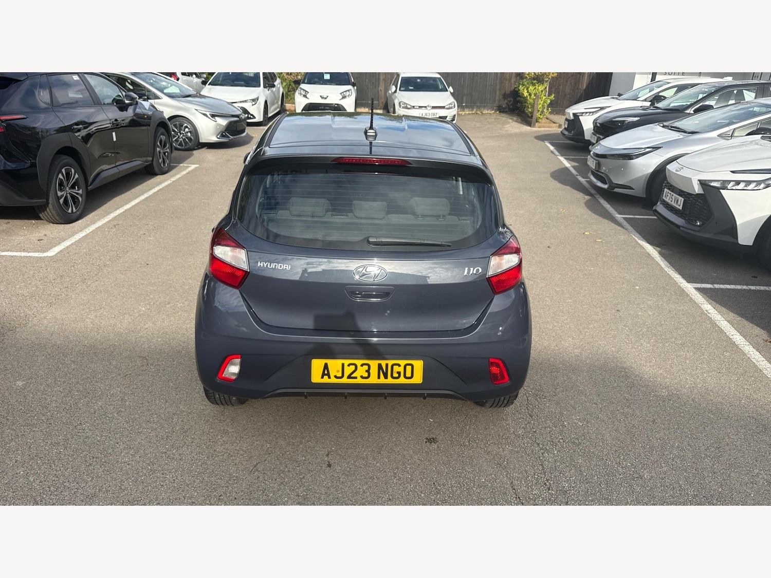 Used Hyundai i10 2023 for sale - 76399317: Photo 30