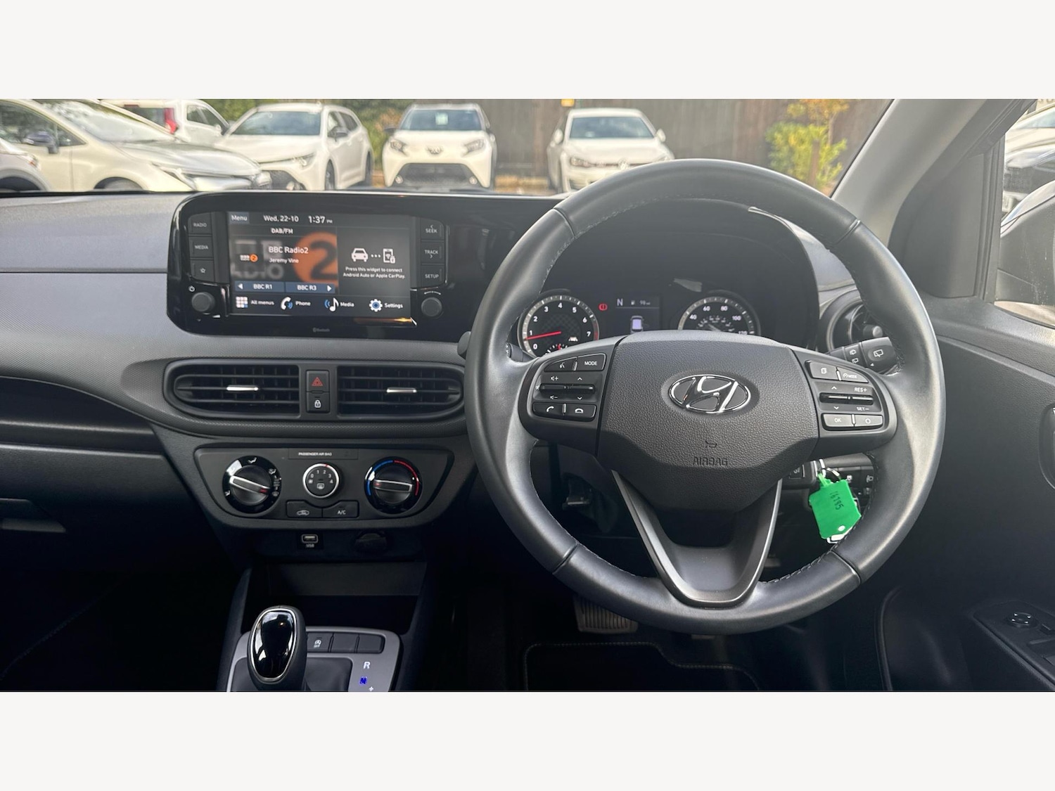 Used Hyundai i10 2023 for sale - 76399317: Photo 8