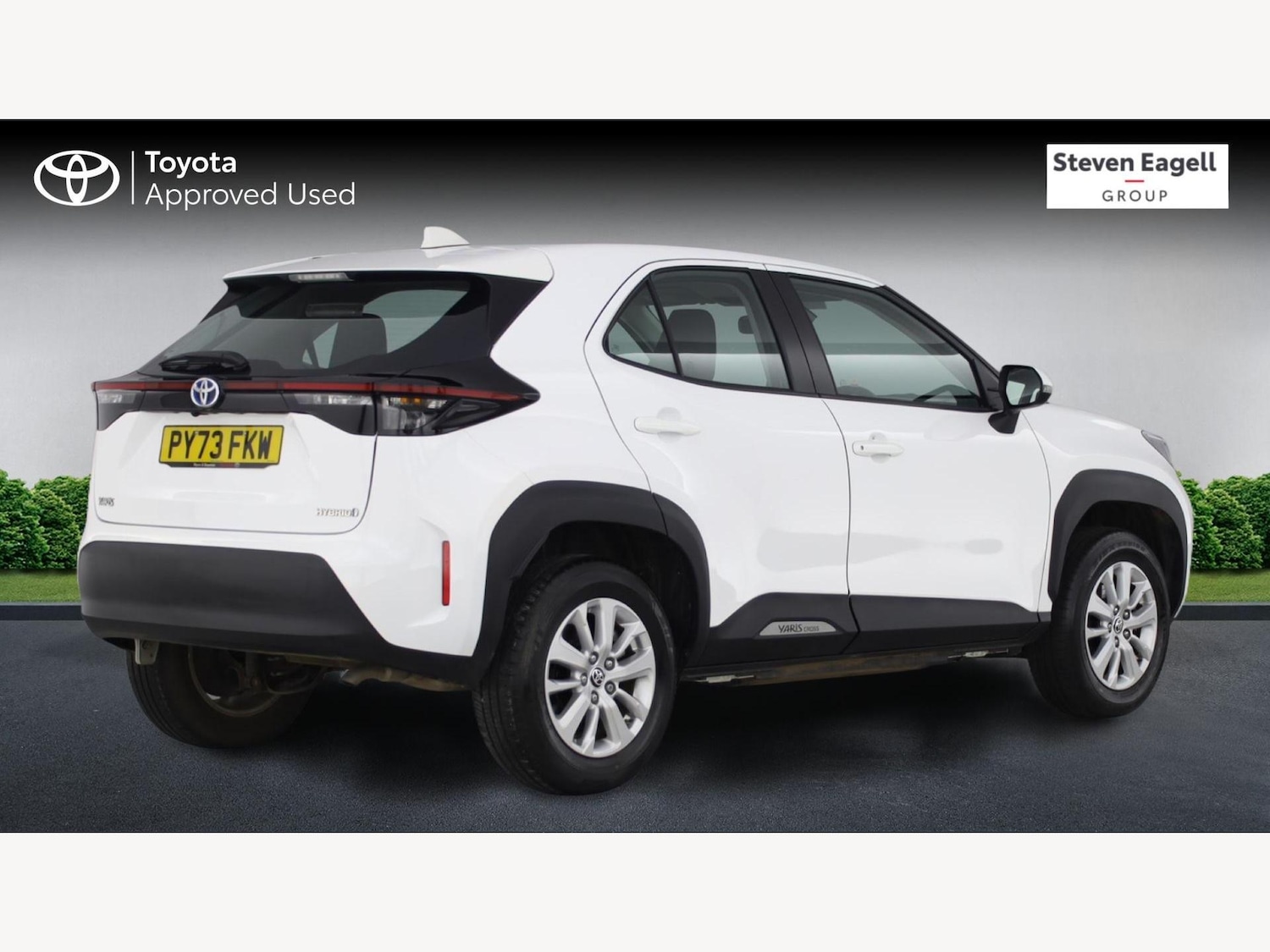 Used Toyota Yaris Cross 2023 for sale - 77468161: Photo 2