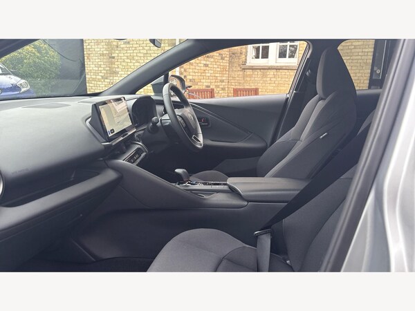 Used Toyota C-HR 2024 for sale - 76151729: Photo 12