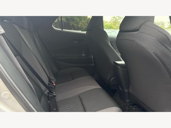 Used Toyota C-HR 2024 for sale - 76151729: Photo 14
