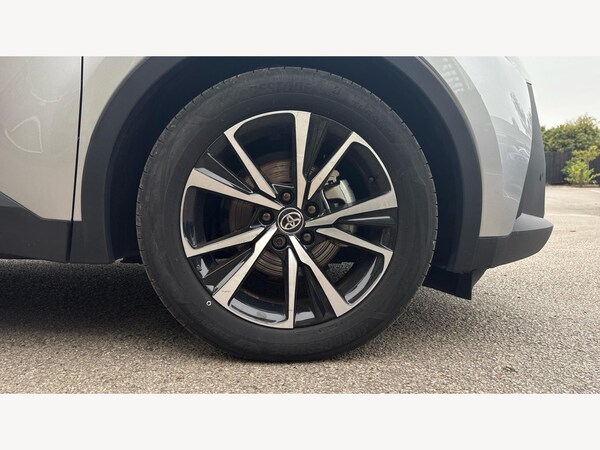 Used Toyota C-HR 2024 for sale - 76151729: Photo 20